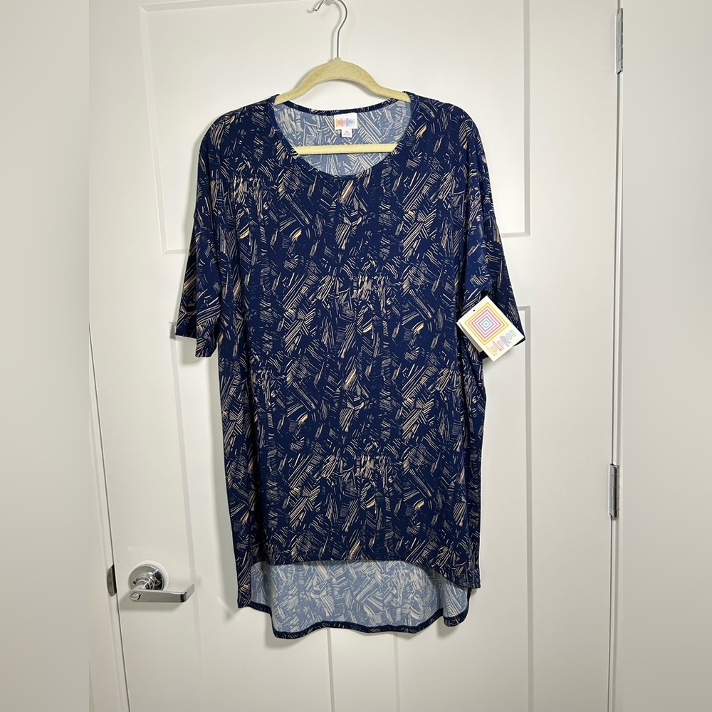 Women’s medium/large Lularoe dress/tunic top, oversized fit - Irma style